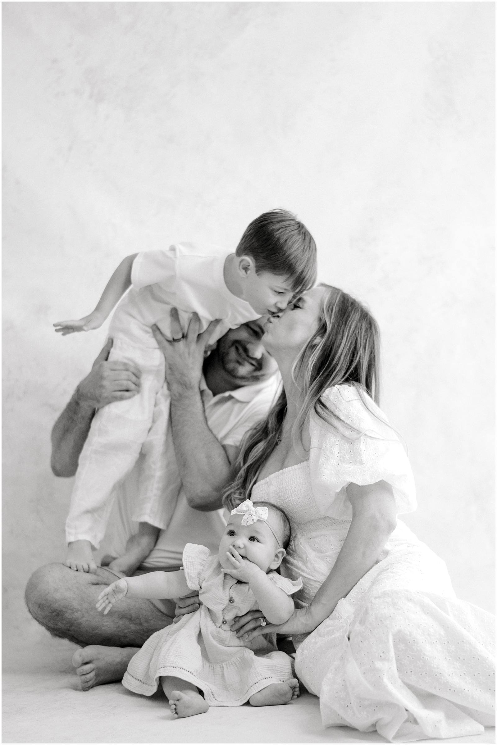 Explore the Franklin, Tennessee studio with Nashville and Franklin, TN family and newborn photographer Lindsay Reed Photography.