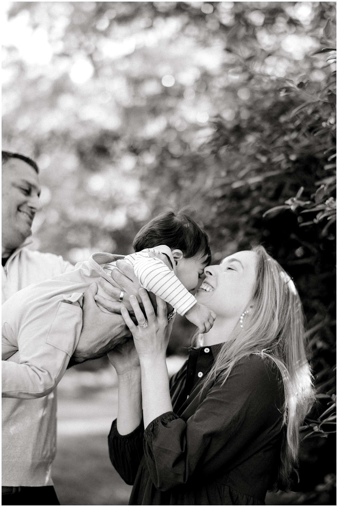 Lived-in family photos with the Bhatiani family – Nashville and Franklin, TN family and newborn photographer Lindsay Reed Photography.