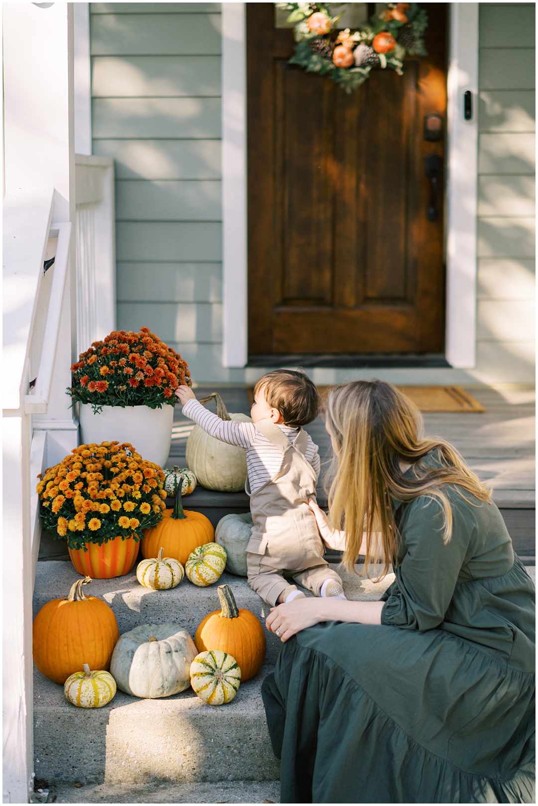 Lived-in family photos with the Bhatiani family – Nashville and Franklin, TN family and newborn photographer Lindsay Reed Photography.