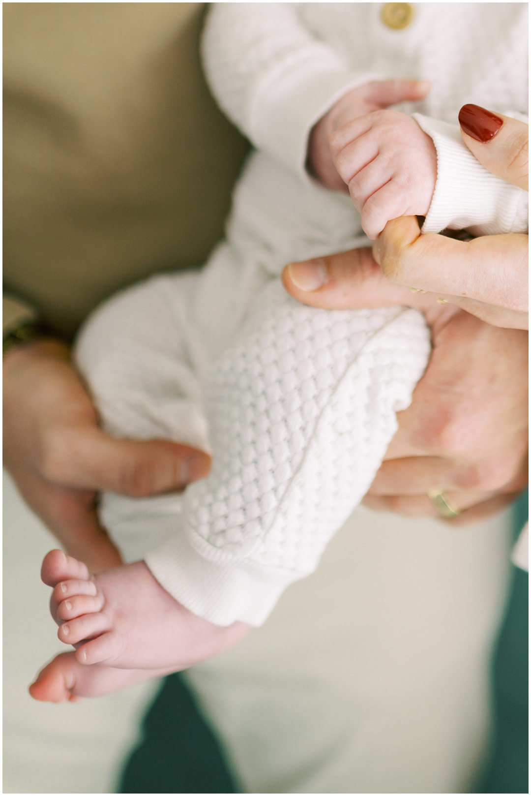 Franklin, Tennessee studio family photos with the Haviland family – Nashville and Franklin, TN family photographer Lindsay Reed Photography.