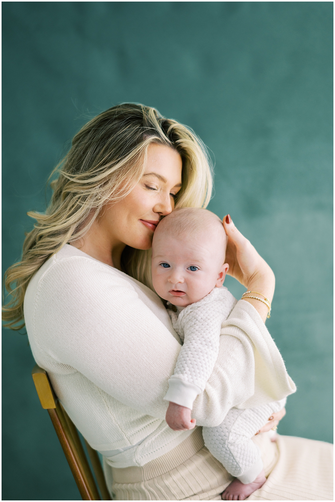 Franklin, Tennessee studio family photos with the Haviland family – Nashville and Franklin, TN family photographer Lindsay Reed Photography.