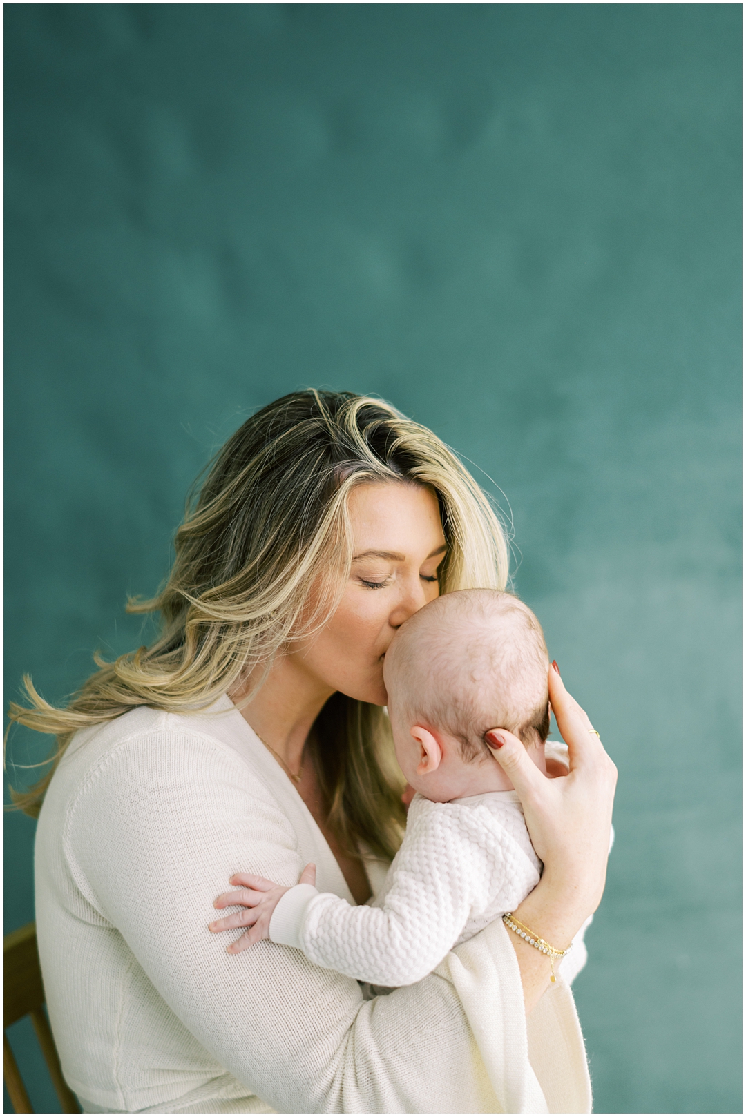 Franklin, Tennessee studio family photos with the Haviland family – Nashville and Franklin, TN family photographer Lindsay Reed Photography.