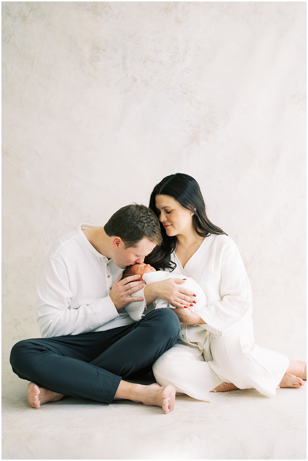 Studio newborn family photos with the Garrity family – Nashville and Franklin, TN newborn photographer Lindsay Reed Photography.